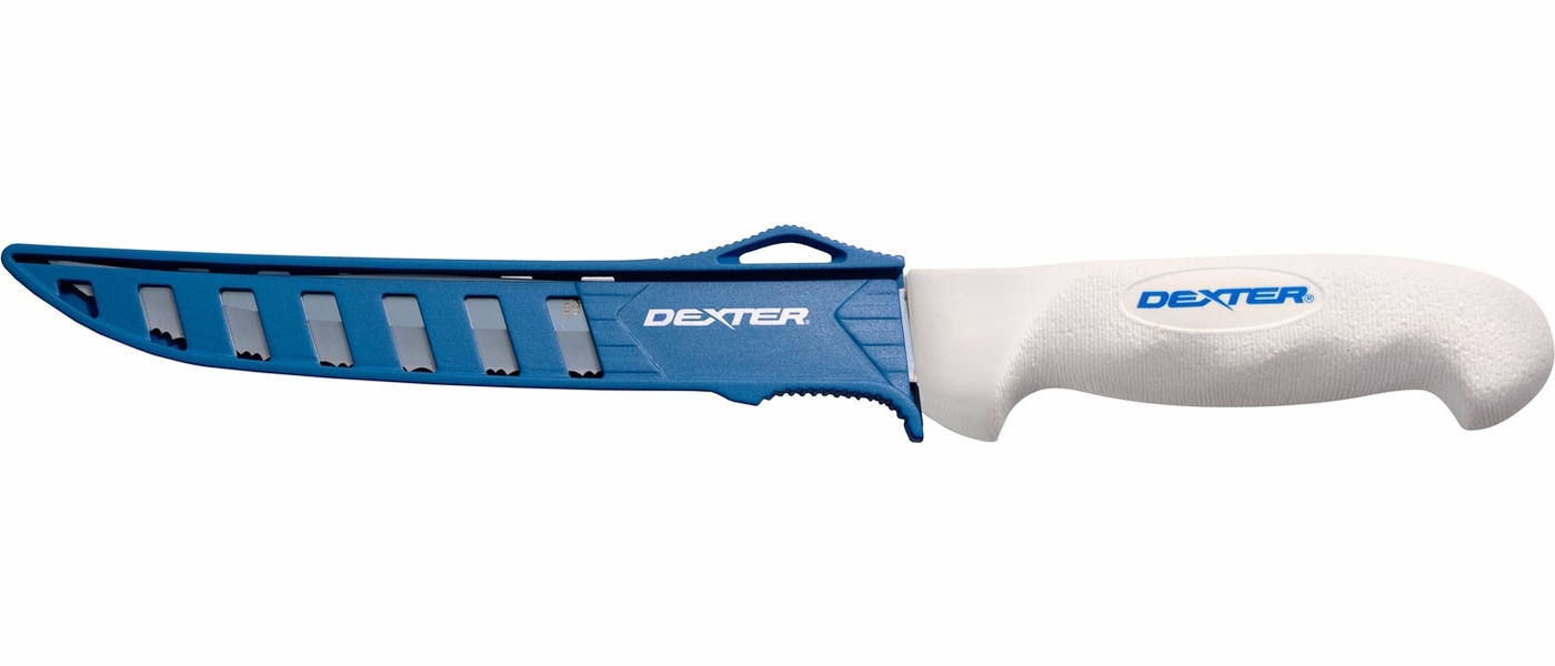 Dexter Russell 24907 8" SOFGRIP® Tiger Edge scalloped Knife with Edge Guard SG142-8TEEG